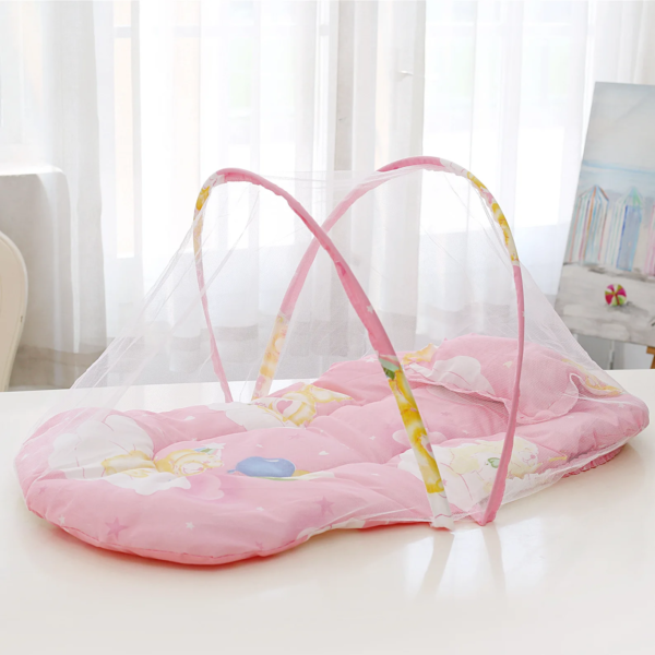 Ciel de lit bébé - berceau enchanté