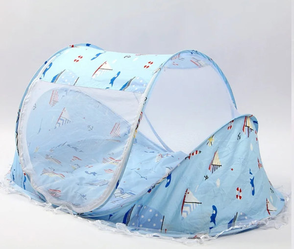 Ciel de lit bébé - bateau de rêve