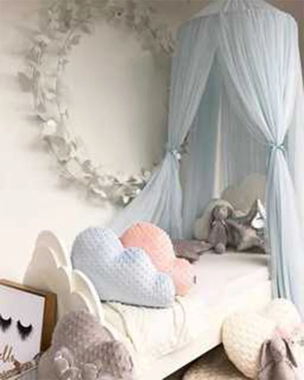 Ciel de lit bébé - chambre douillette